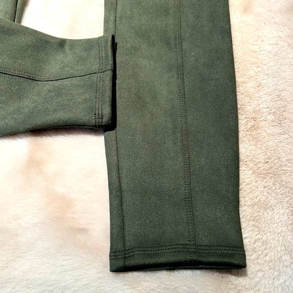 SPANX Faux Suede Leggings - NWOT - Picture 5 of 8